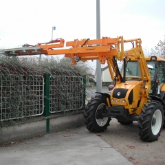 Pruning blade unit MINILEM on tractor